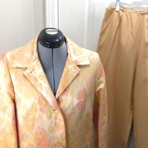 Bernard Zins Paris Silk/Linen Gold Pants Suit, Size 8